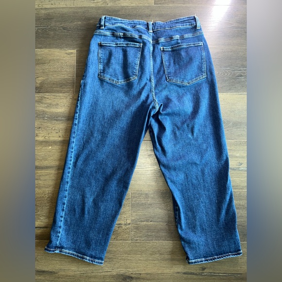 Donna High Rise Curve Straight (Crop / 90s) - Picture 2 of 6